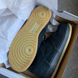 Never Worn Black Air Force 1’s